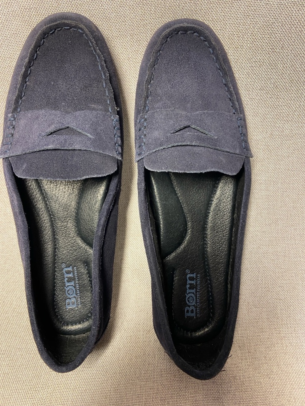 Born navy blue suede penny driving loafer flats. Size 8,5.